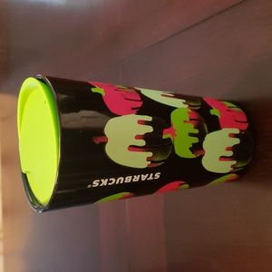 Starbucks brand new pumpkin Halloween coffee cup